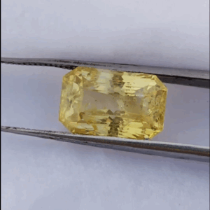 Natural Yellow Sapphire, 7.90 carat