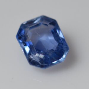 Natural Kashmir Sapphire, 0.90 carat